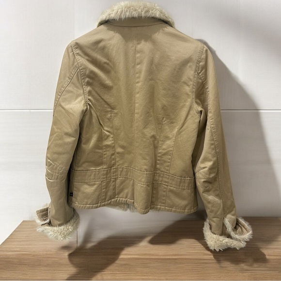 Women's Abercrombie Tan Faux Fur Collar Jacket Size Medium - Picture 2 of 5